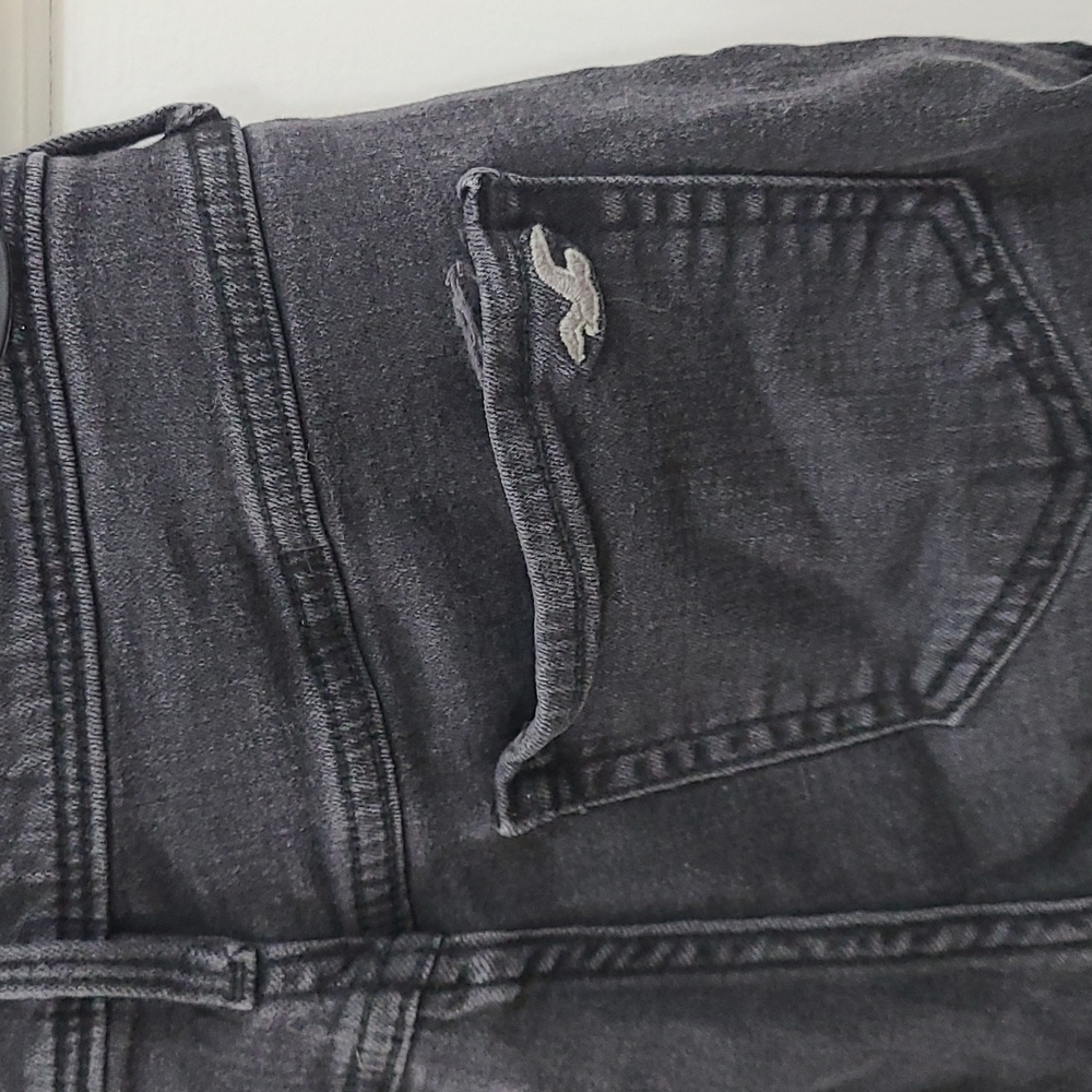 HOLLISTER shorts - Picture 4 of 4